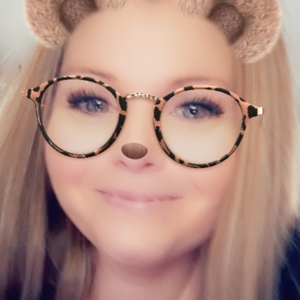 Meet your Posher, Karen